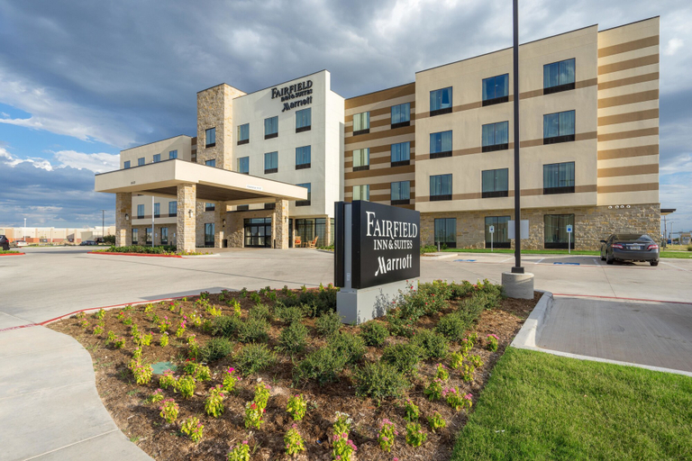 Exterior & Views 2, Fairfield Inn and Suites by Marriott Lubbock Southwest, Lubbock