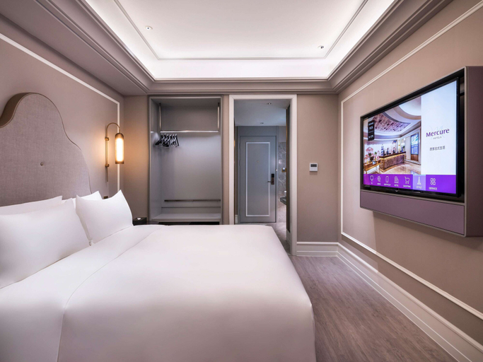 Bedroom 5, Mercure Shanghai Xujiahui South, Shanghai
