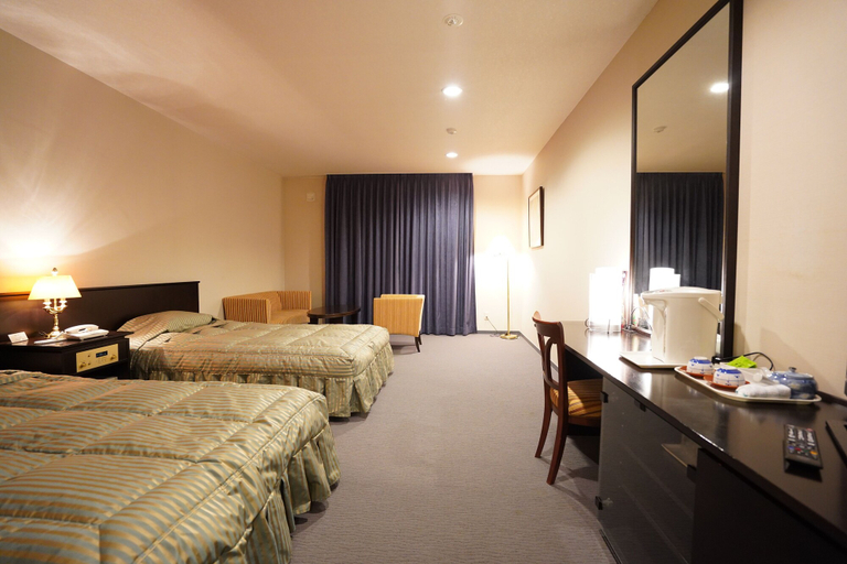 Bedroom 2, The Gran Resort Ohmimaiko, Ōtsu
