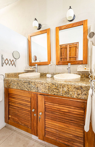Bathroom 4, Casa Hipil, Valladolid