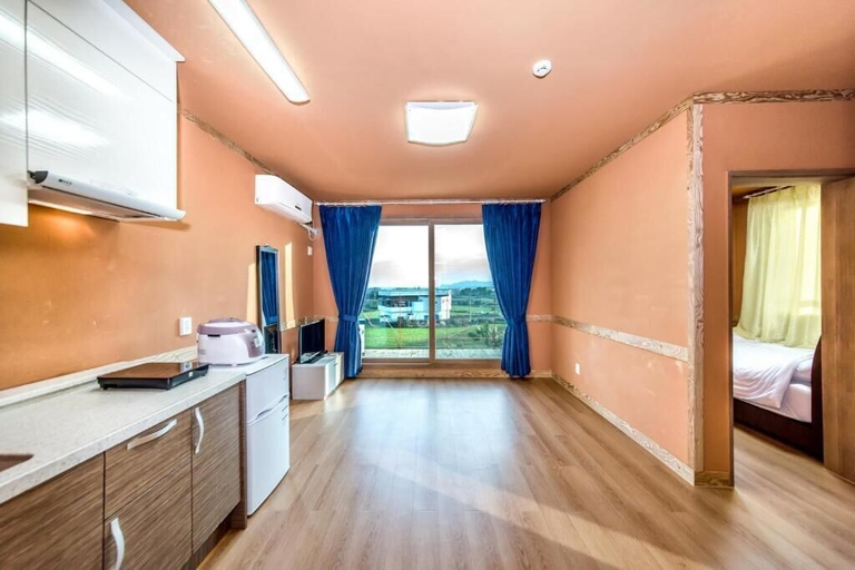 Others 5, Lohas Pension, Seogwipo