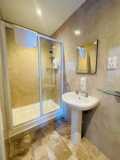 Bathroom 4, Hotel Hudson, Torbay