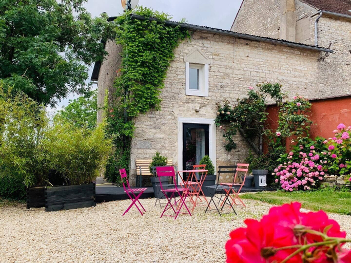 Exterior & Views 1, Gîte Celine et Frederic Gueguen, Yonne