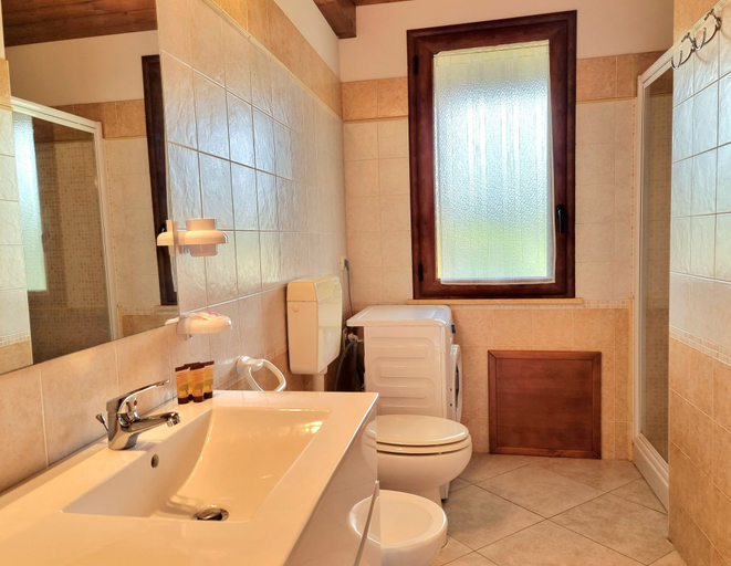 Bathroom 4, Agriturismo Saludi e Trigu, Carbonia-Iglesias