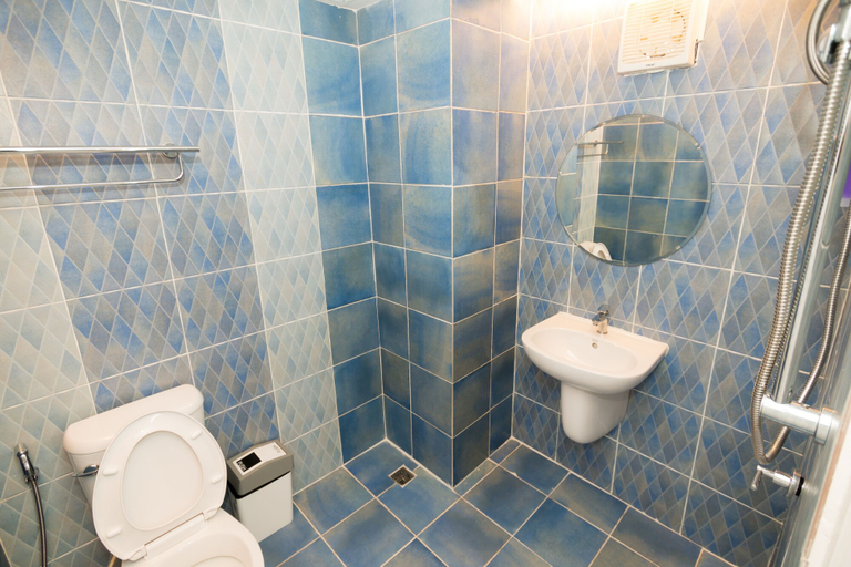 Bathroom 4, The Habitat Hostel Koh Chang, Koh Chang