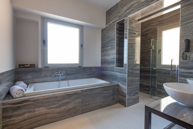 Bathroom 5, Pefkaki Boutique Hotel Loutraki, Peloponnese