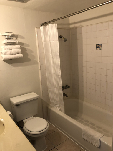 Bathroom 5, Kings Lodge Motel, Los Angeles