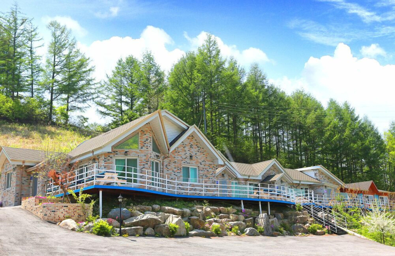 Star Jari Pension, Jeongseon