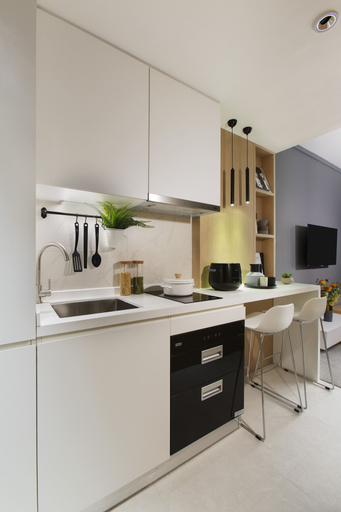 Dining Room 29