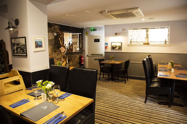 Food & Drinks 5, Firth Hotel & Restaurant, Moray