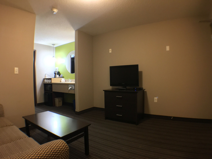 Others 5, Super 8 by Wyndham Kapuskasing, Cochrane