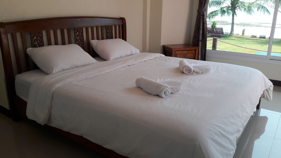Bedroom 2, Lomtalay Resort Trat, Laem Ngop