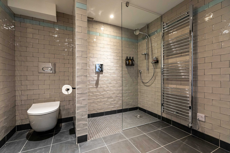 Bathroom 3, BrewDog DogHouse Edinburgh, Edinburgh