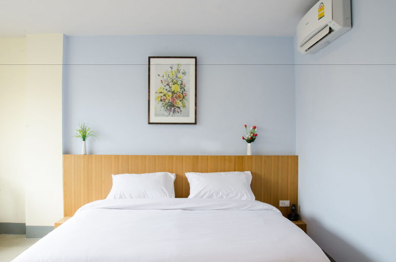 Bedroom 5, The Impress Sisaket, Muang Si Sa Ket