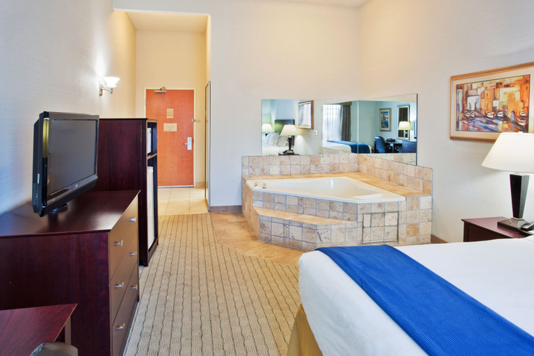 Bedroom 3, Holiday Inn Express & Suites BREMEN by IHG, Haralson