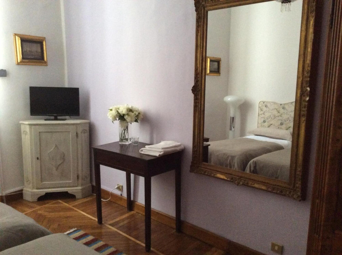 Bedroom 2, B&B Chiara, Biella