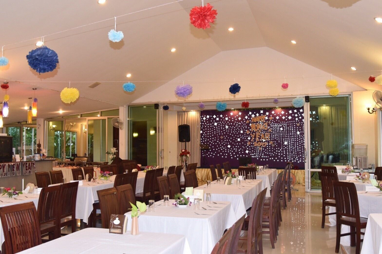 Food & Drinks 4, The Forest Home Resort, Muang Nakhon Nayok