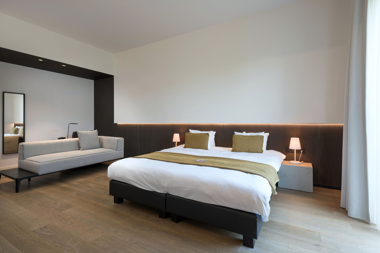 Bedroom 4, Martin's Rentmeesterij, Limburg