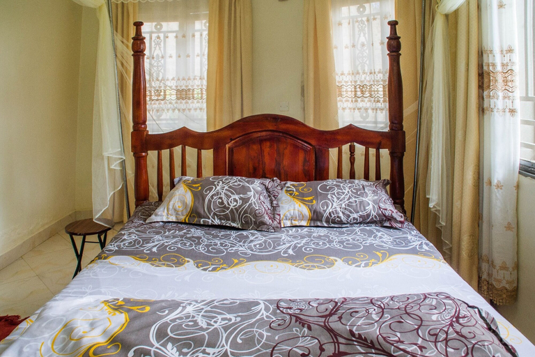 Bedroom 2, Palace Hotel, Mbarara