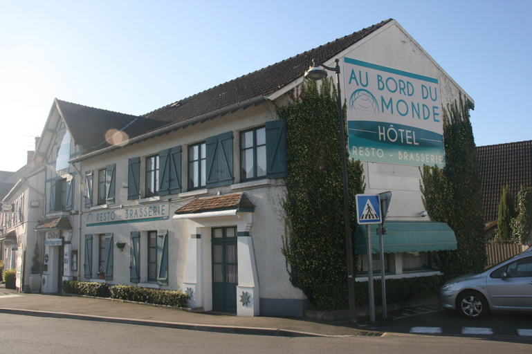 Au Bord Du Monde, Cher