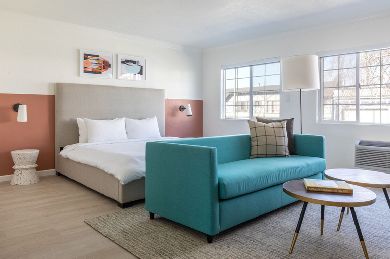 Others 5, Signature Inn Oakland, Alameda
