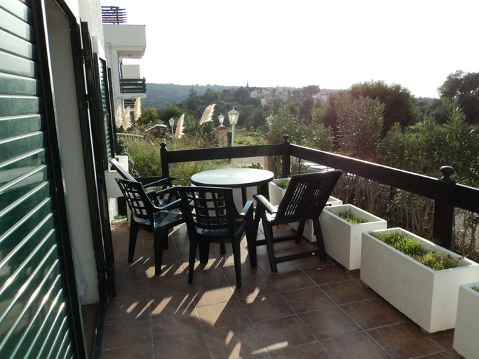 Terrace/patio 4, Site Soley, Urla