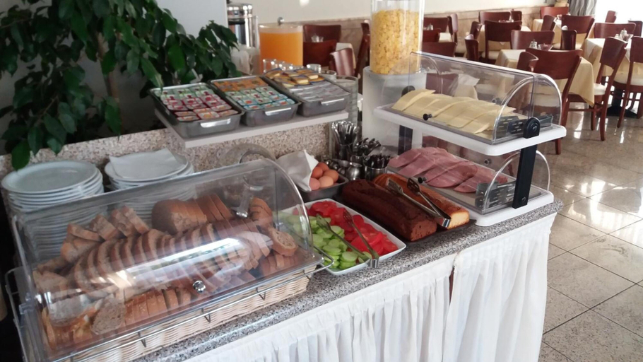 Food & Drinks 5, Dimitris Paritsa Hotel, South Aegean