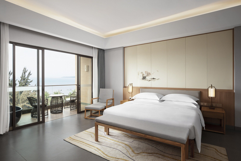 Bedroom 2, Sheraton Maoming Romantic Beach Resort, Maoming