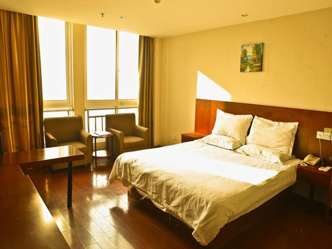 Bedroom 3, GreenTree Inn Yancheng Xiangshui Bus Station Express Hotel, Yancheng