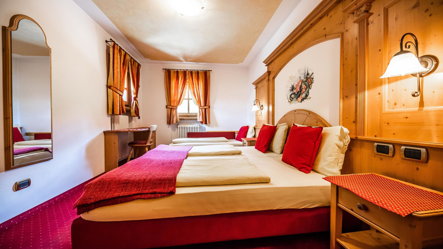 Bedroom 4, Chalet Mottolino, Sondrio