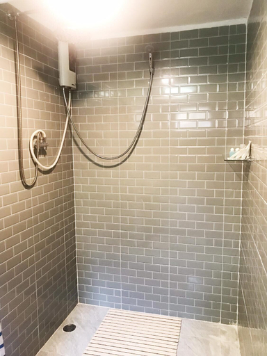 Bathroom 3, Kirati Beach Resort, Ko Samui