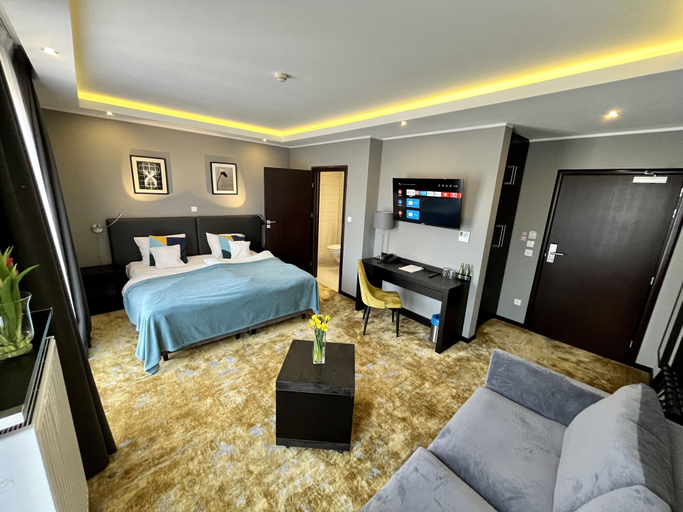 Bedroom 1, Malta Premium Hotel, Poznań City