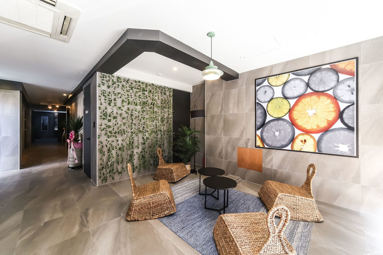Others 5, Gray 191 Hotel, Yeonje