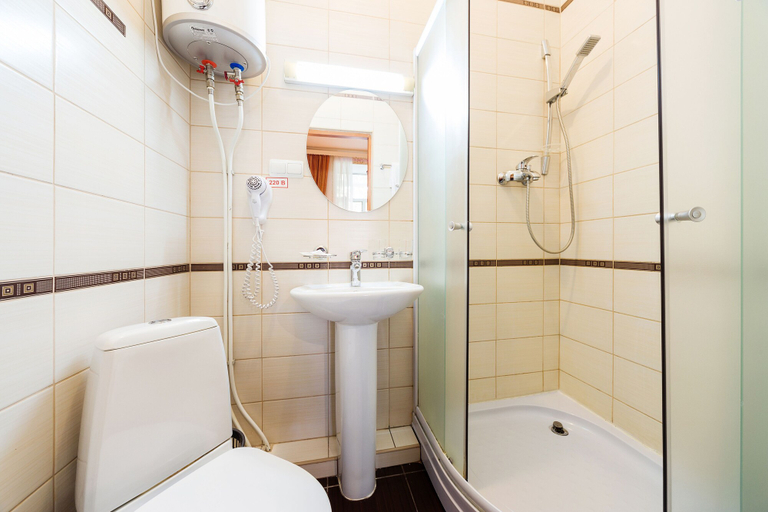 Bathroom 3, Tonika Hotel, Samara