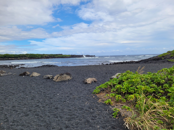 Others 5, Sea Mountain, Hawaii