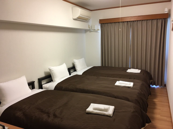 Y‘ Rise To Hotel Miyakojima, Miyakojima