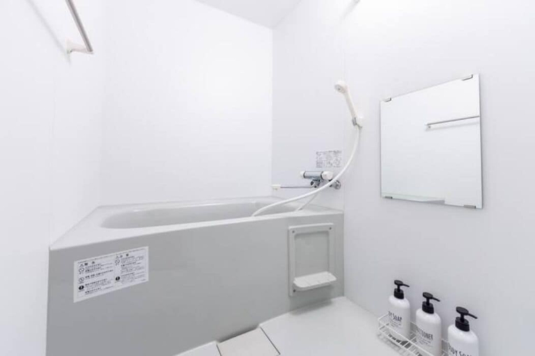 Others 5, Glisten, Otaru