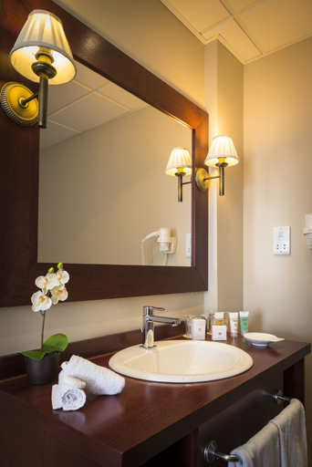 Bathroom 5, The Rock Hotel, Gibraltar