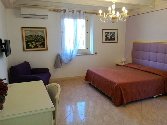 Bedroom 3, Hotel Centrale, Palermo