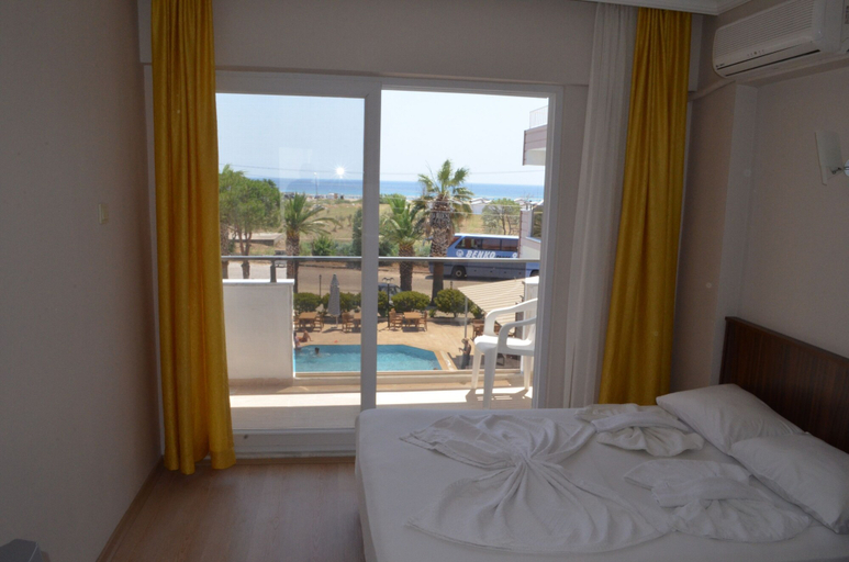 Bedroom 3, Mulka Hotel, Ayvalık