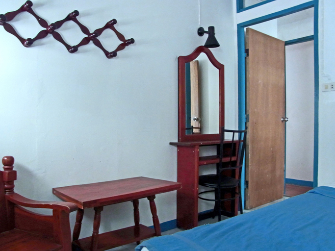 Bedroom 3, Niku Guesthouse, Phuket Island