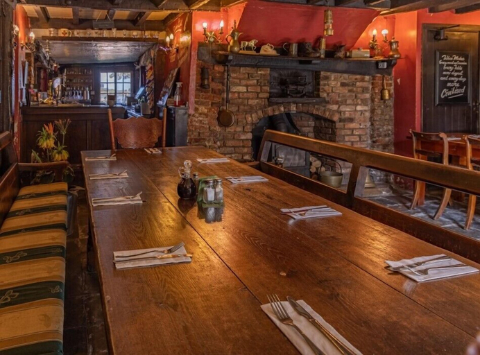 Food & Drinks 4, The Leagate Inn, Lincolnshire