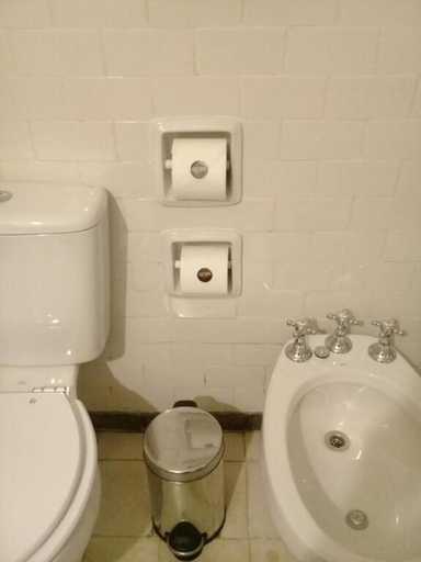 Bathroom 5, Factoria Hotel, Asunción