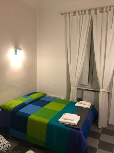 Bedroom 3, Bed2Go, Torino