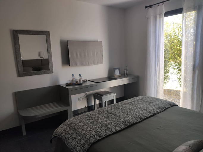 Bedroom 3, Villa Otilia, Var