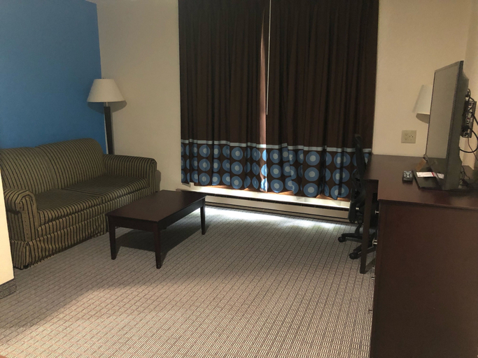 Others 4, AmeriVu Inn & Suites, Eau Claire