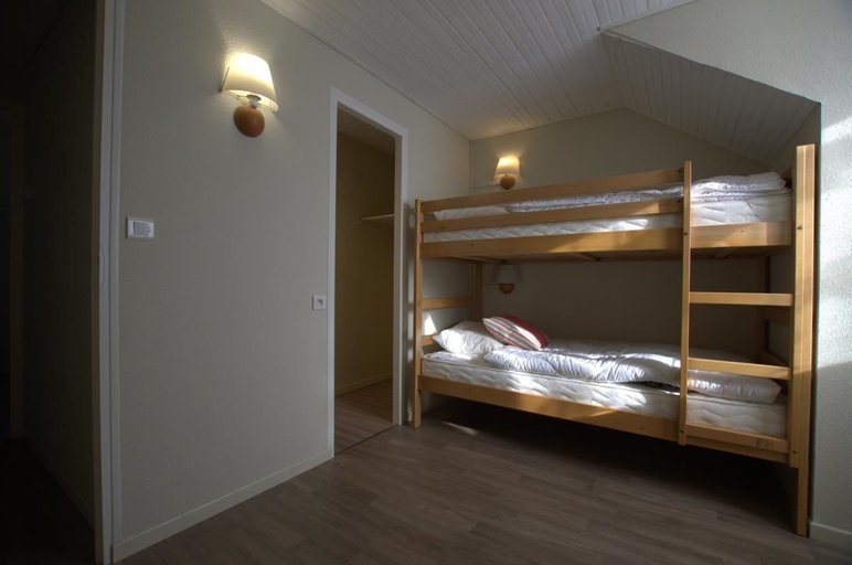 Bedroom 4, Orient Village, Aube