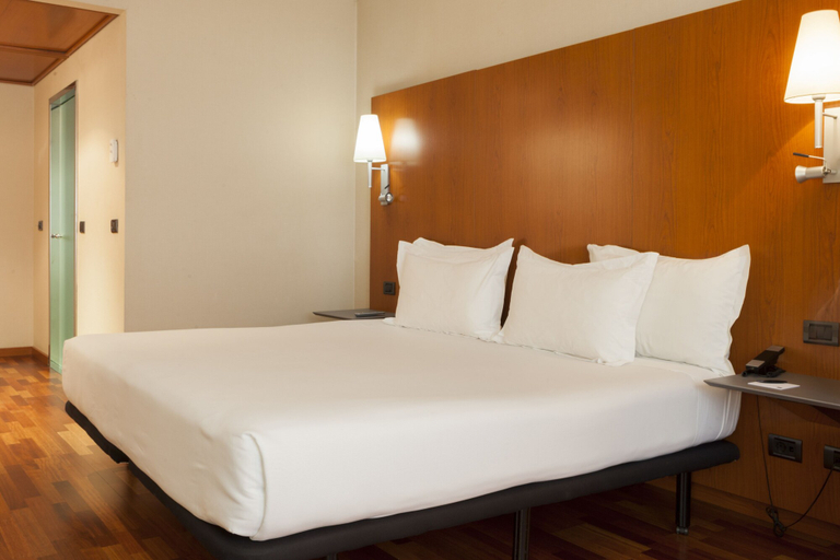 Bedroom 2, B&B HOTEL Ciudad de Lleida, Lleida