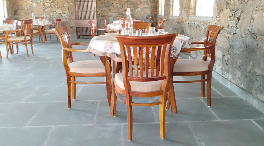 Food & Drinks 5, Clarks Safari Jawai, Pali