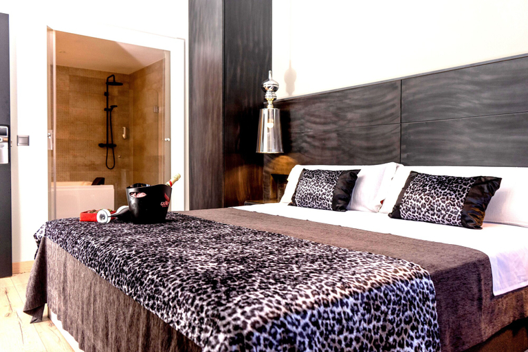 Bedroom 4, DAOS Suites Terrace Marbella, Málaga